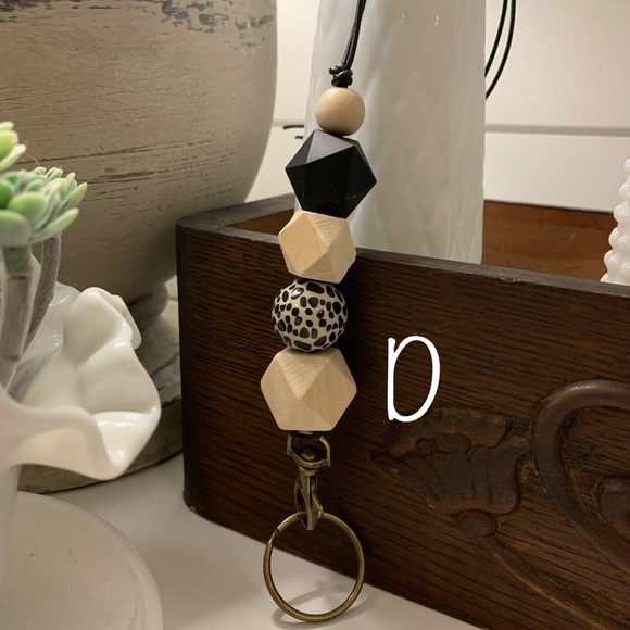 Lanyards - Picture 5 of 8